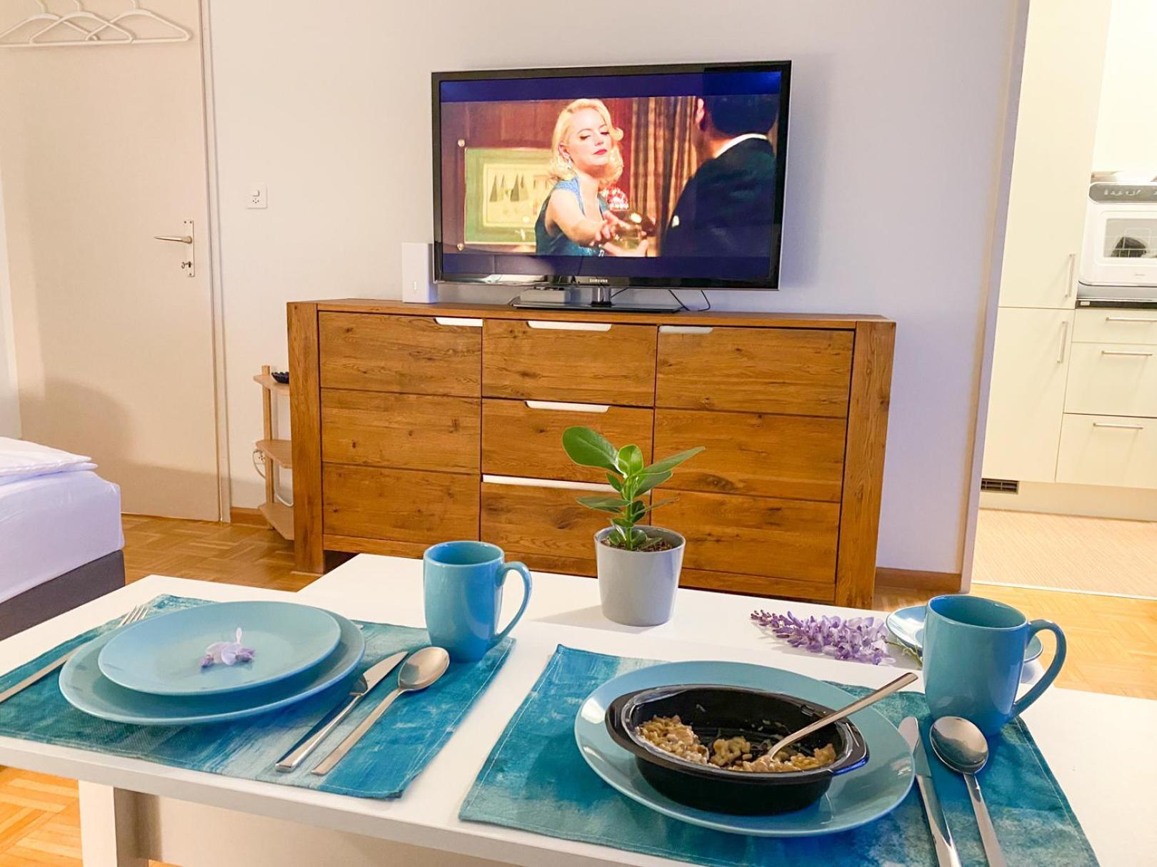 Special Blue Tiger Basel, Messe Kleinbasel 10-star Apartamento Basilea